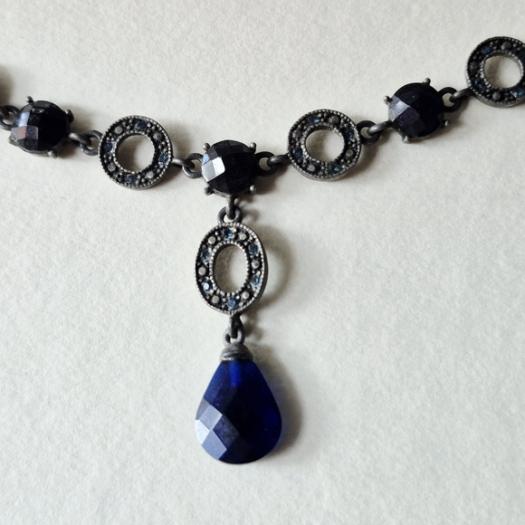 Blue Gemstone Necklace - Picture 6 of 9